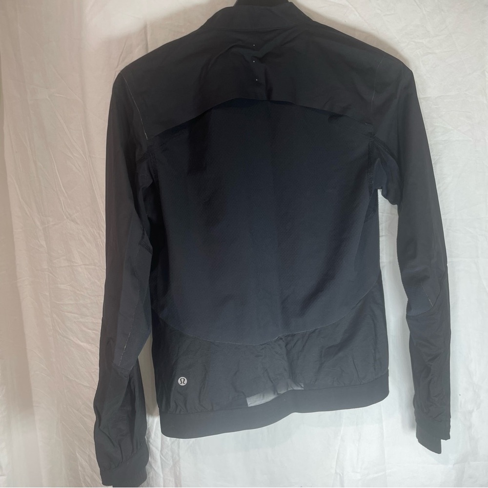lululemon athletica on run Black Utility Jacket - Picture 3 of 9
